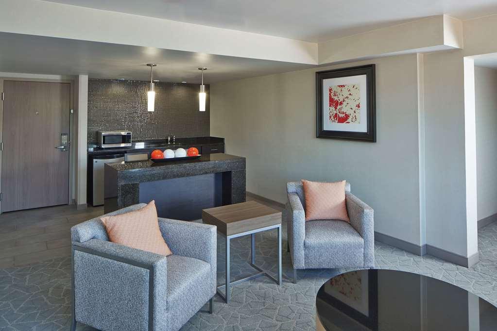 Готель Doubletree By Hilton Atlanta Perimeter Данвуді Номер фото