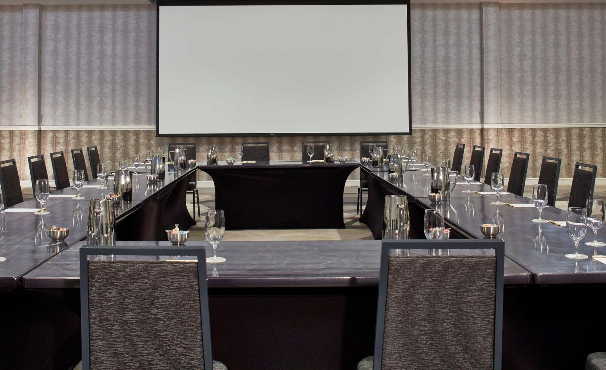 Готель Doubletree By Hilton Atlanta Perimeter Данвуді Екстер'єр фото