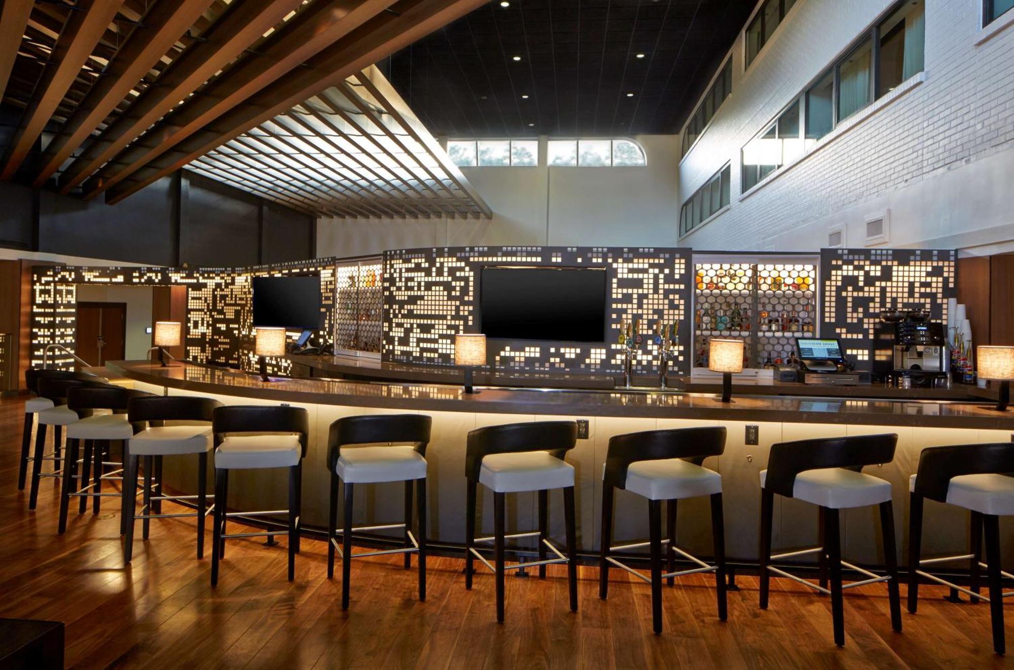 Готель Doubletree By Hilton Atlanta Perimeter Данвуді Екстер'єр фото